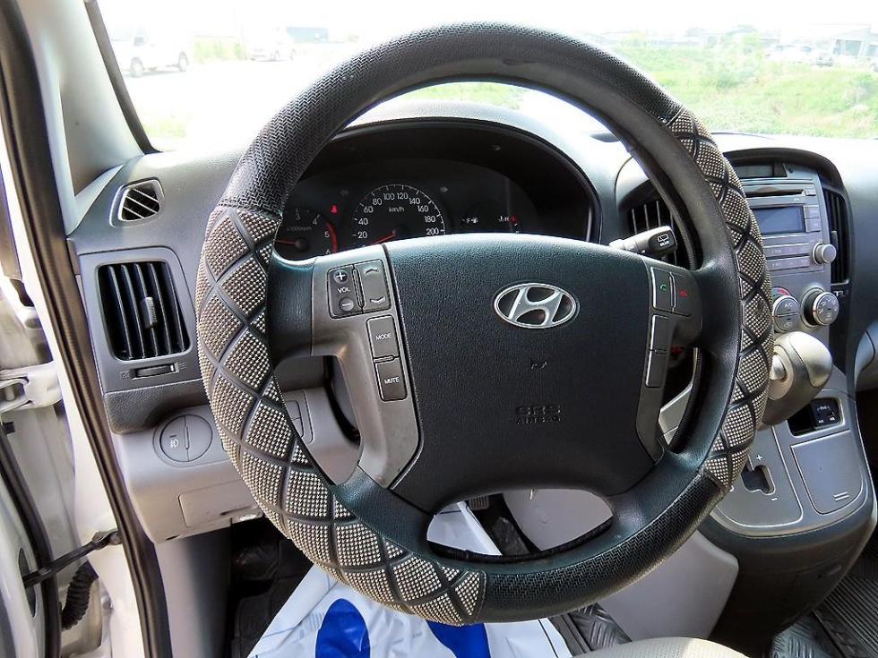 Hyundai Starex — miniaturë 6