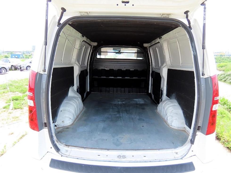 Hyundai Starex — miniaturë 17