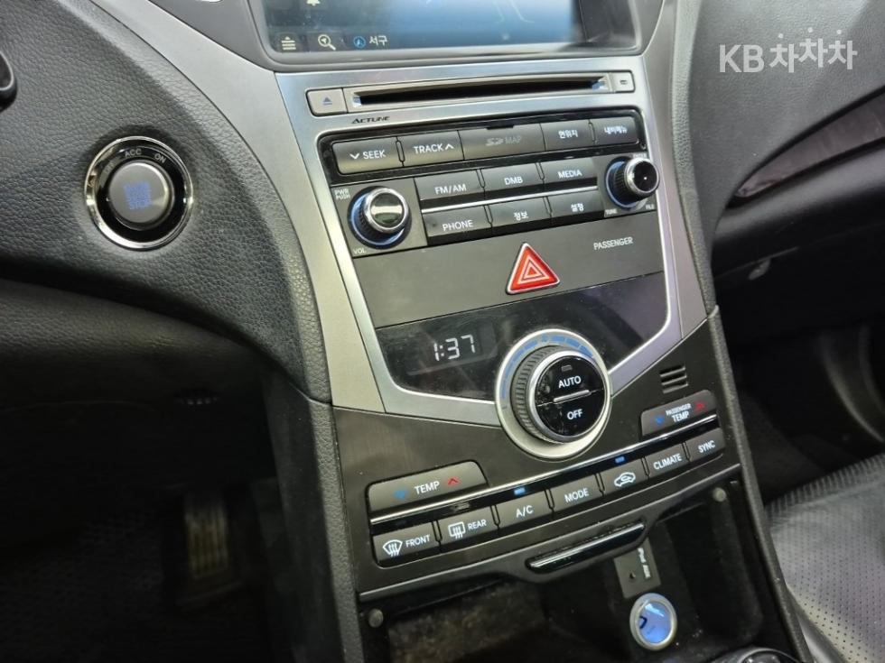 Hyundai Grandeur — miniaturë 17