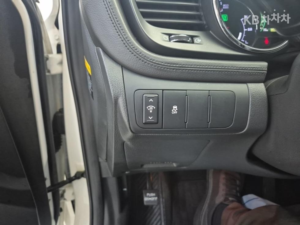 Kia K5 — miniaturë 17