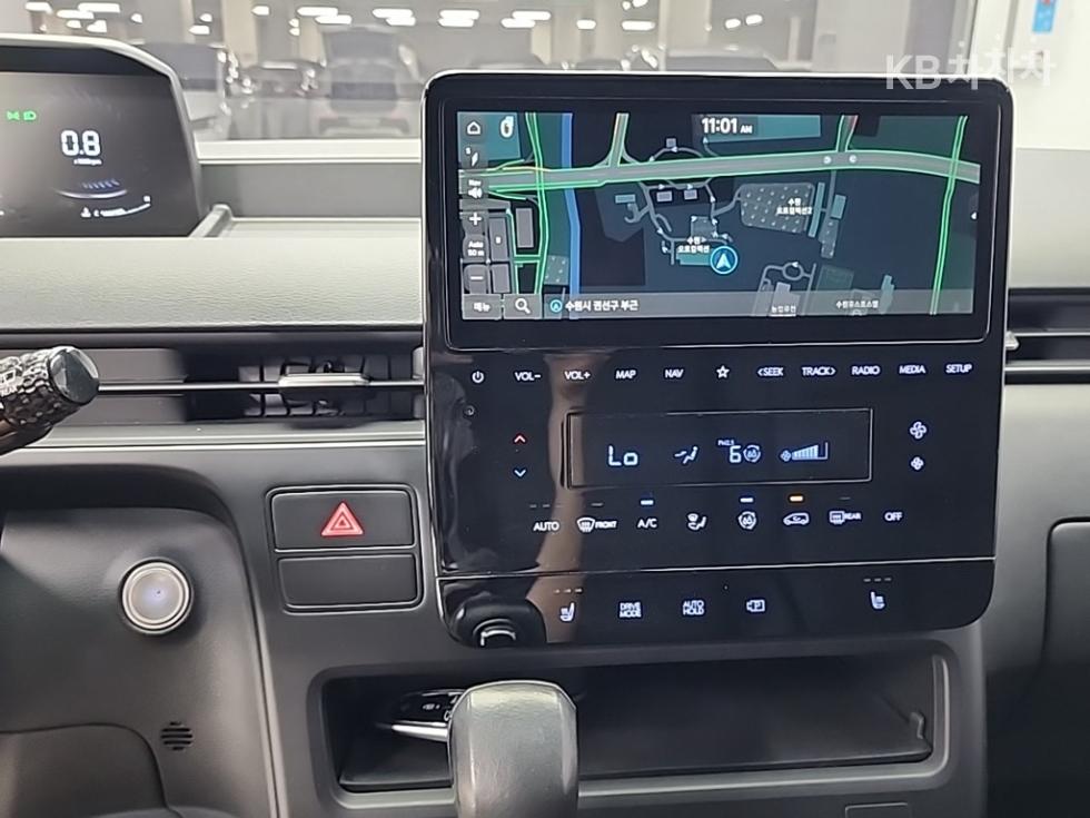 Hyundai Staria — miniaturë 10