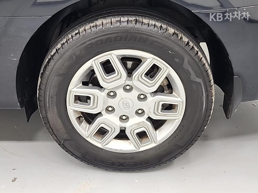 Hyundai Staria — miniaturë 20
