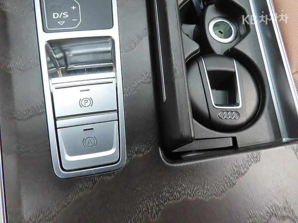 Audi A6 — miniaturë 13
