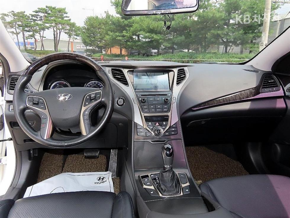 Hyundai Grandeur — miniaturë 7