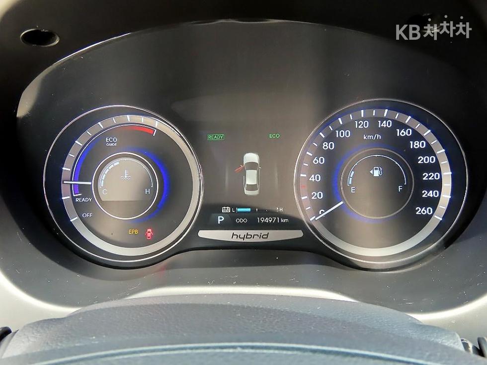 Hyundai Grandeur — miniaturë 9