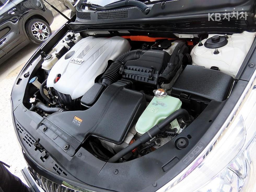 Hyundai Grandeur — miniaturë 19