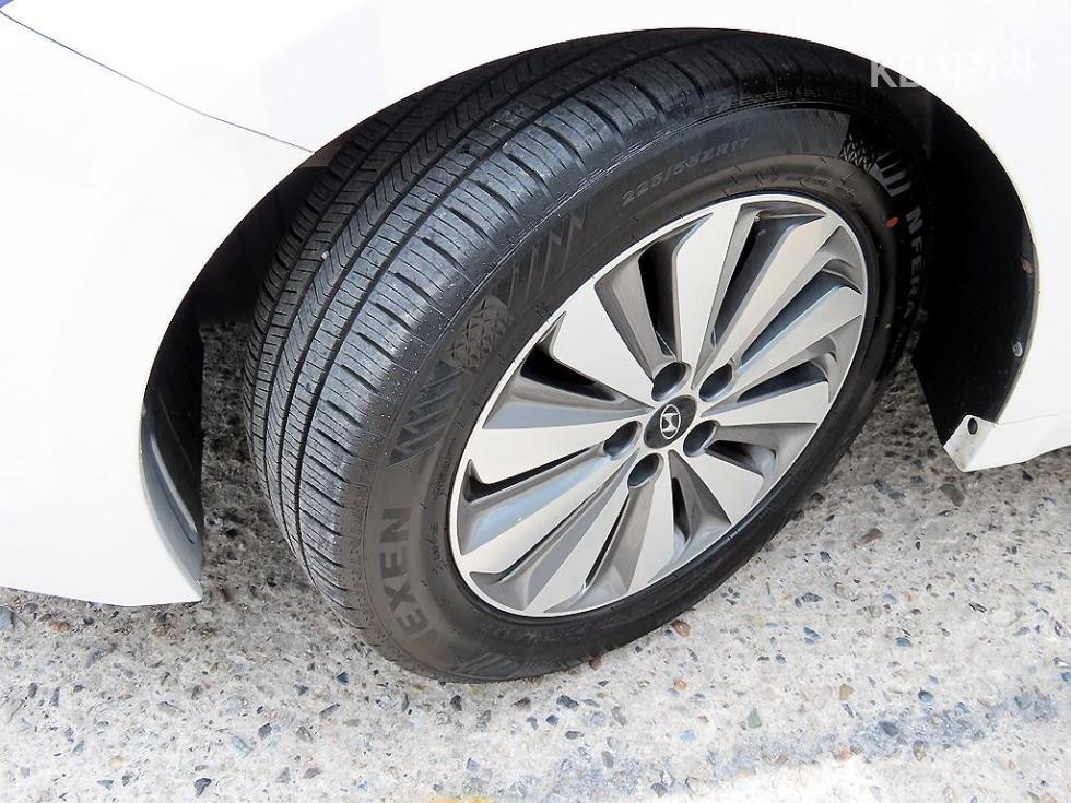 Hyundai Grandeur — miniaturë 20