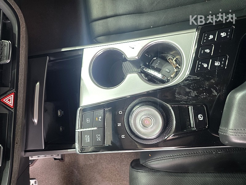 Kia K8 — miniaturë 14