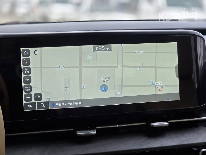 Kia Carnival — miniaturë 12