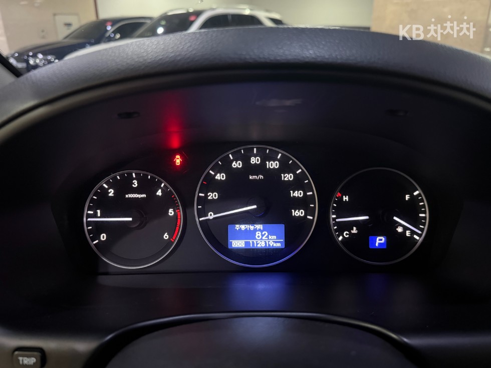 Hyundai Starex — miniaturë 10