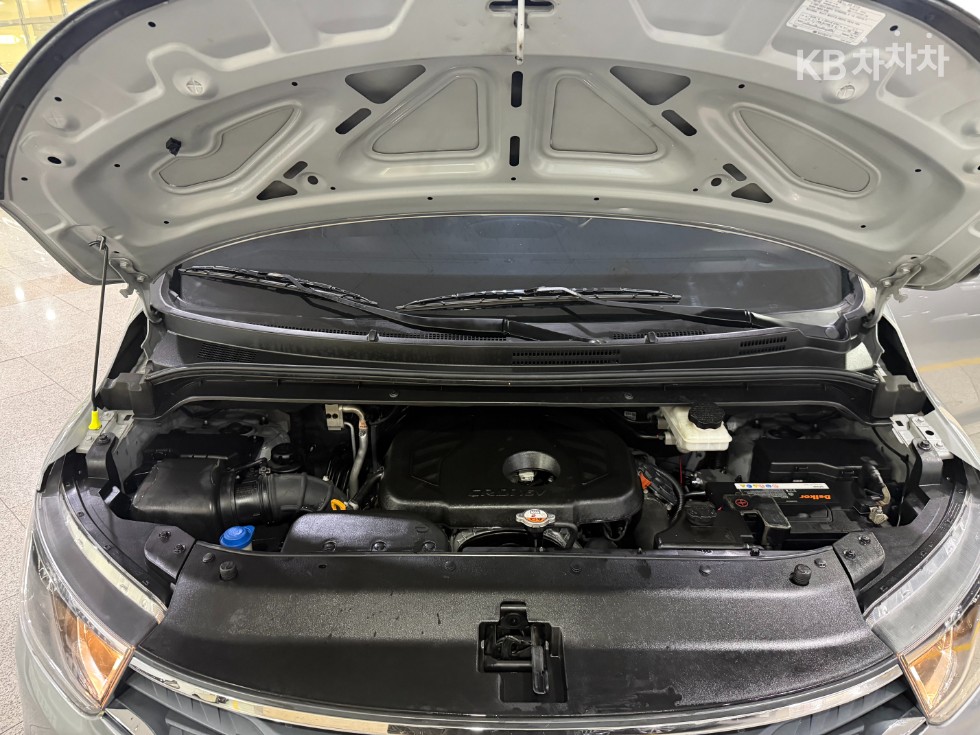 Hyundai Starex — miniaturë 18