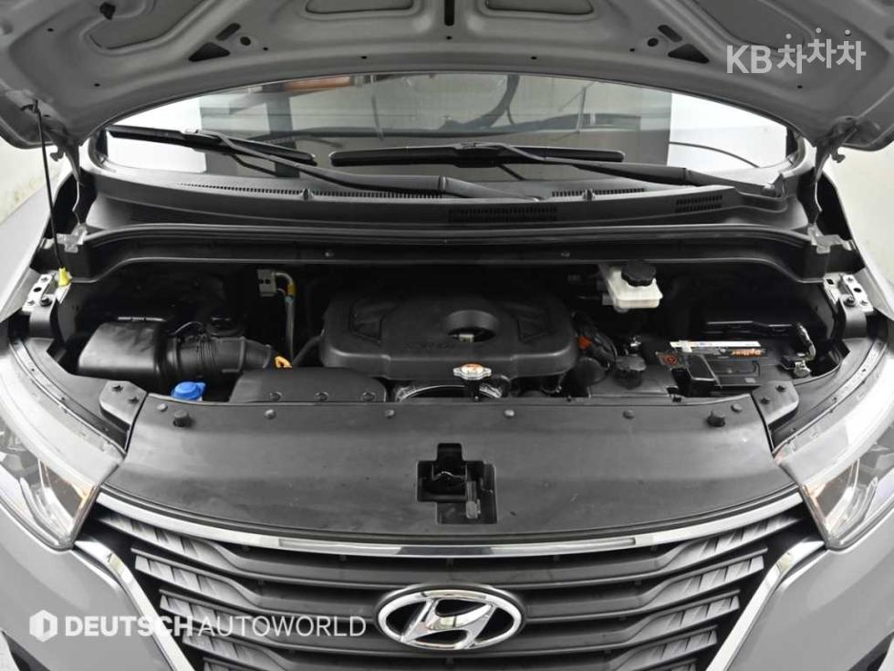 Hyundai Starex — miniaturë 6