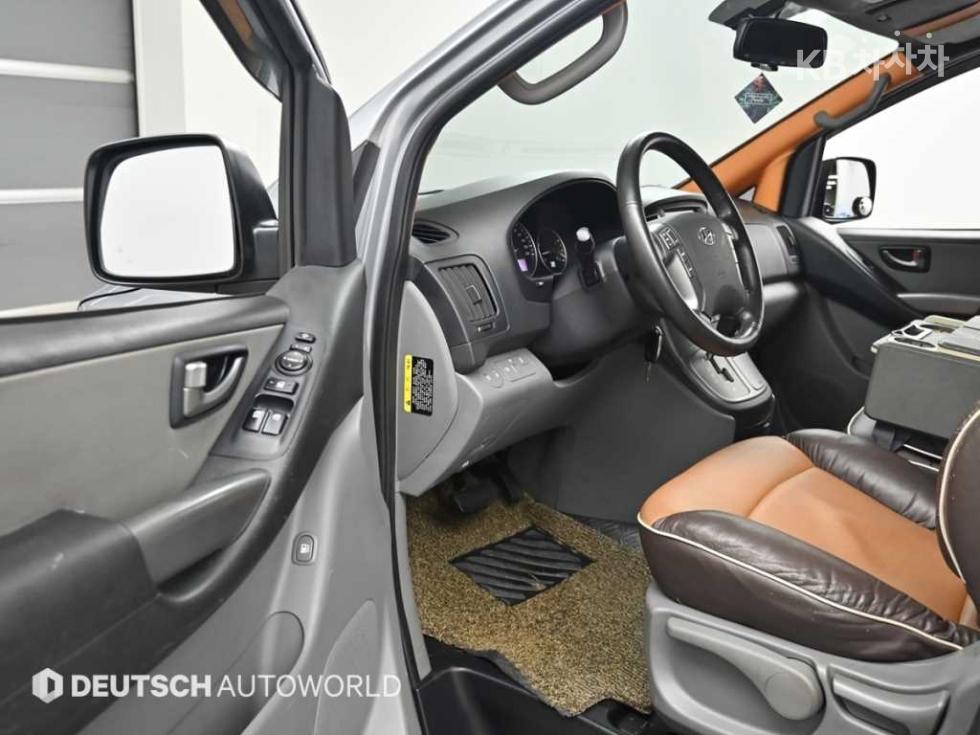 Hyundai Starex — miniaturë 11