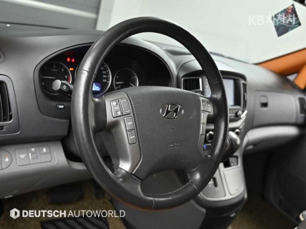 Hyundai Starex — miniaturë 13