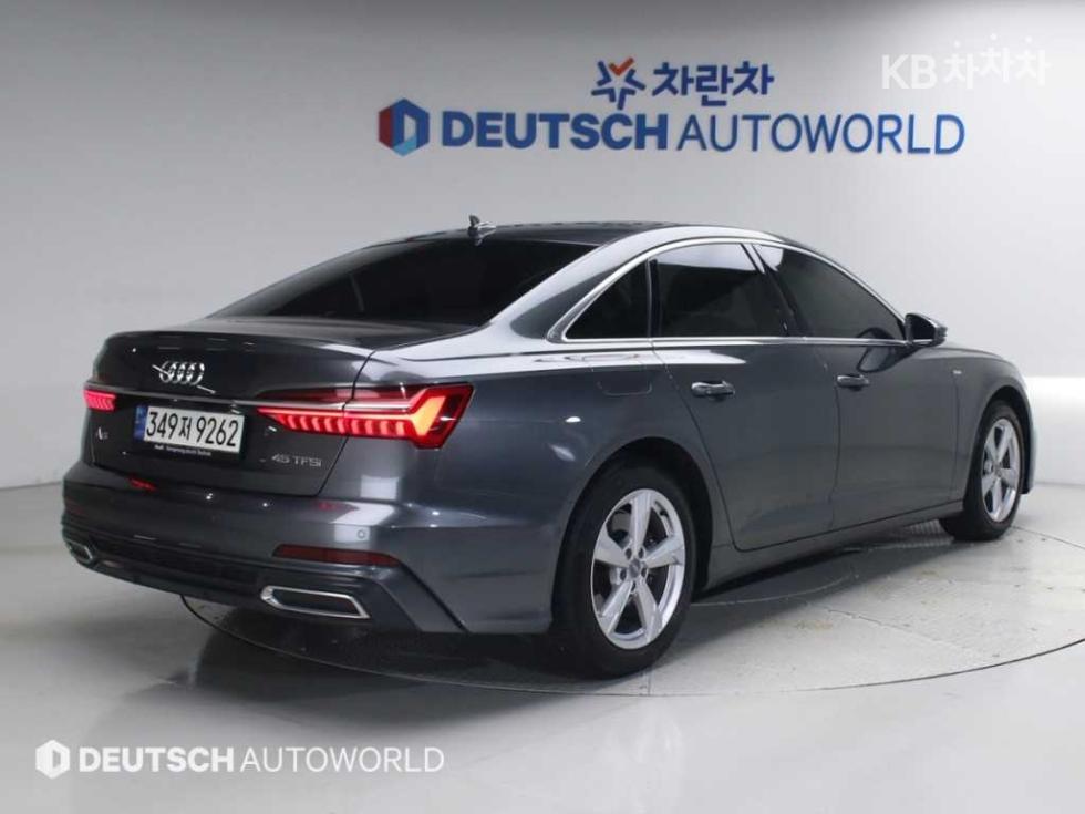 Audi A6 — miniaturë 2