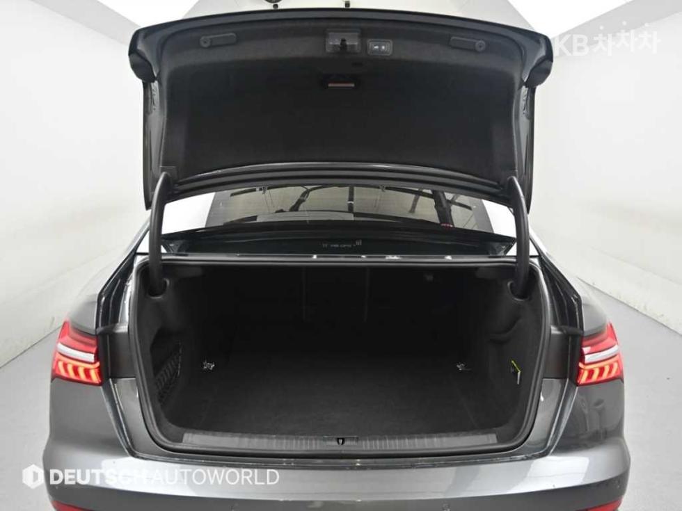 Audi A6 — miniaturë 19