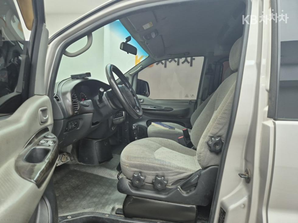 Hyundai Starex — miniaturë 11