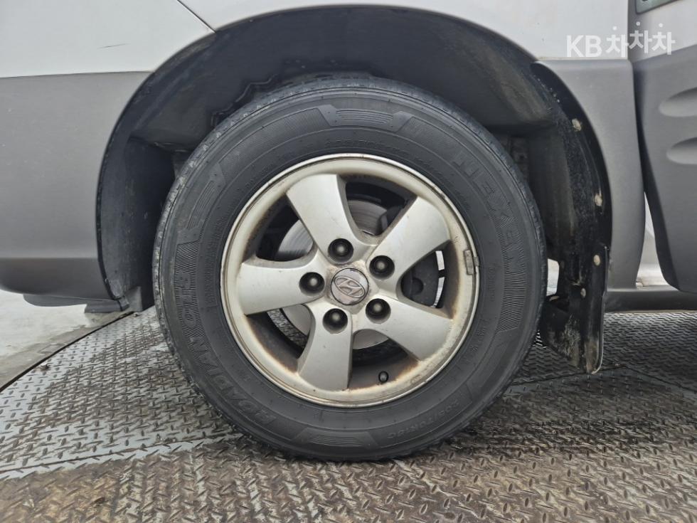 Hyundai Starex — miniaturë 17