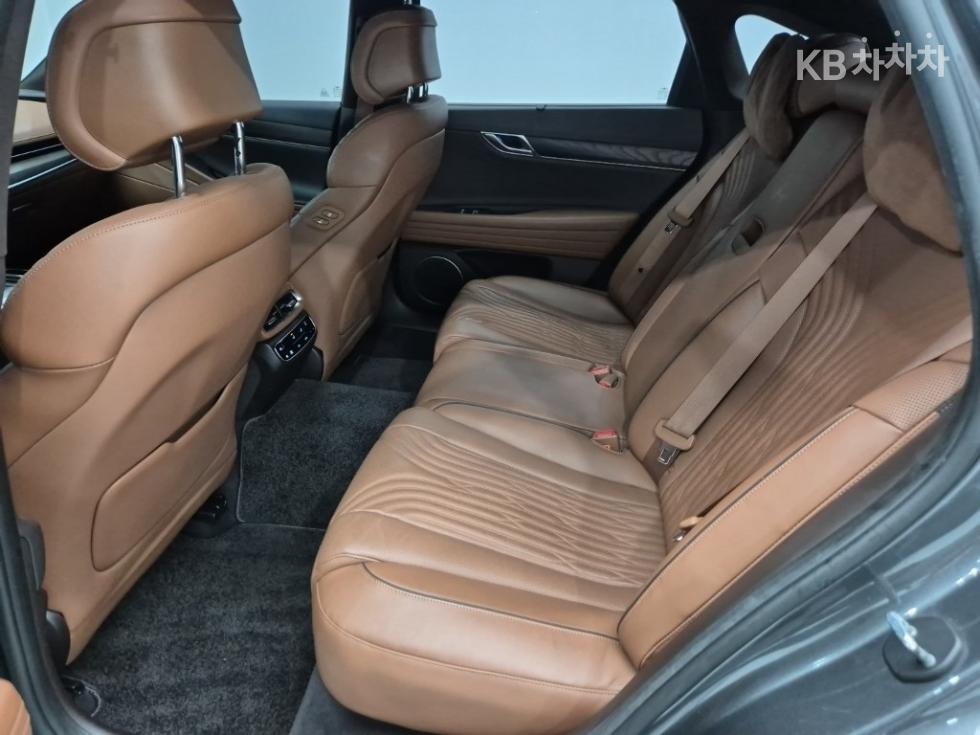 Genesis G80 — miniaturë 11