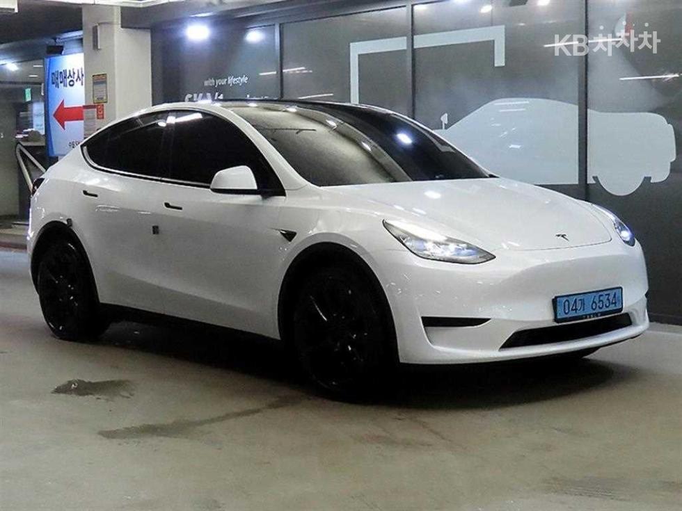 테슬라 모델 Y 2024년식 테슬라 Model Y RWD 기본형