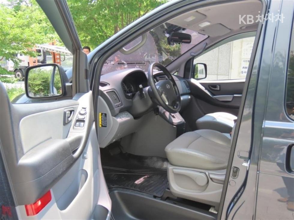 Hyundai Starex — miniaturë 12