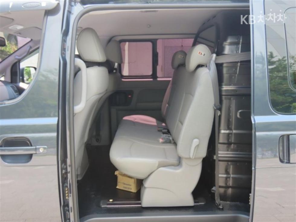 Hyundai Starex — miniaturë 13