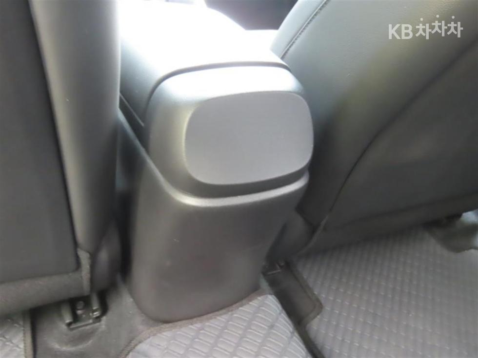 Hyundai Avante — miniaturë 15