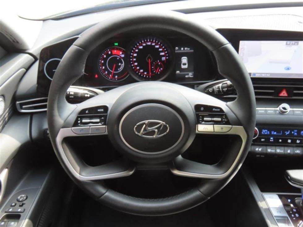 Hyundai Avante — miniaturë 16
