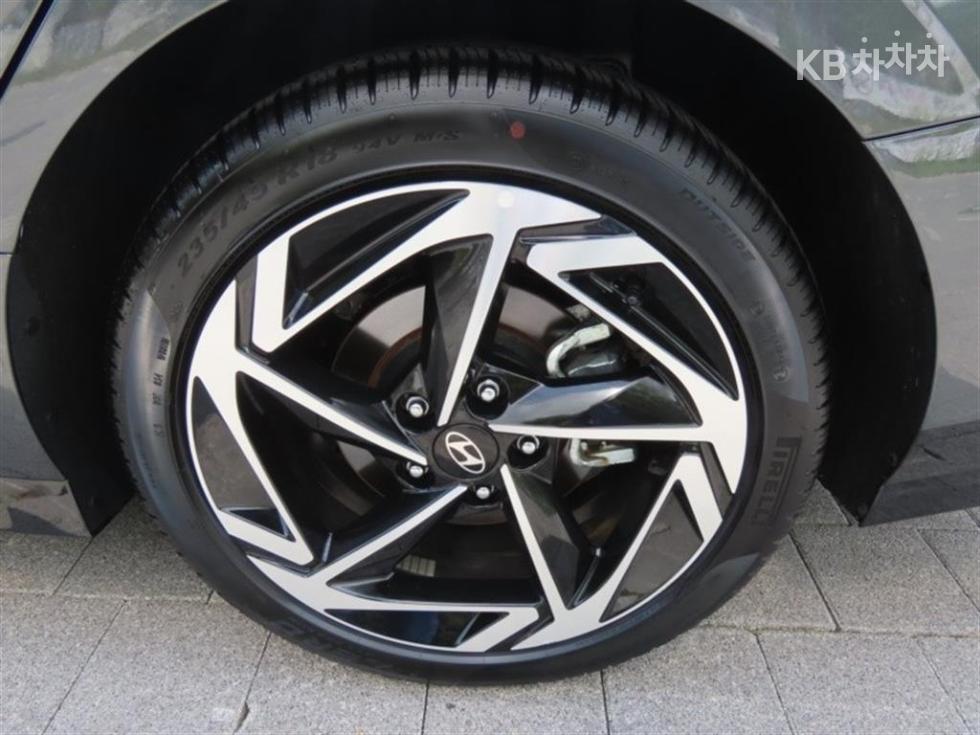 Hyundai Sonata — miniaturë 17