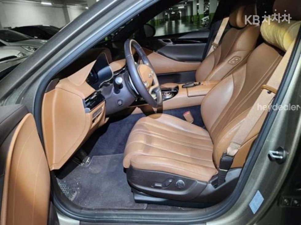 Genesis G80 — miniaturë 9