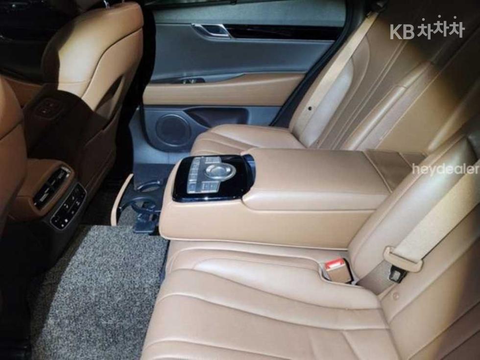 Genesis G80 — miniaturë 10