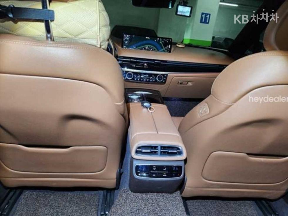 Genesis G80 — miniaturë 15