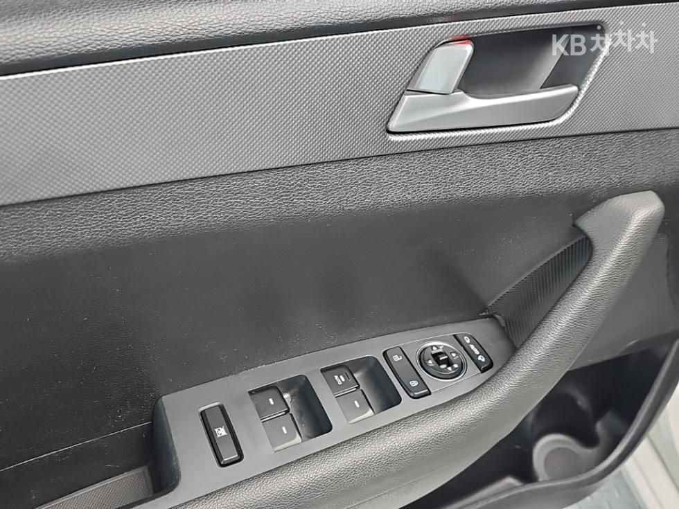 Hyundai Sonata — miniaturë 16