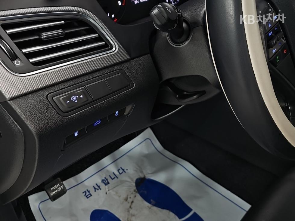 Hyundai Sonata — miniaturë 17
