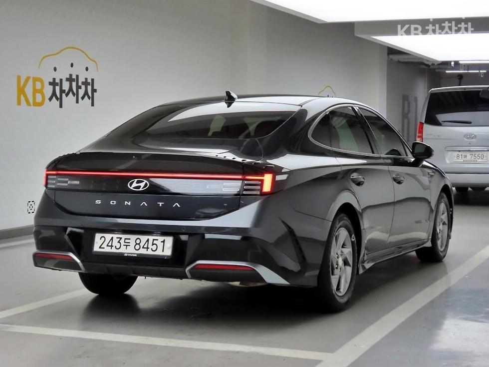 Hyundai Sonata — miniaturë 4