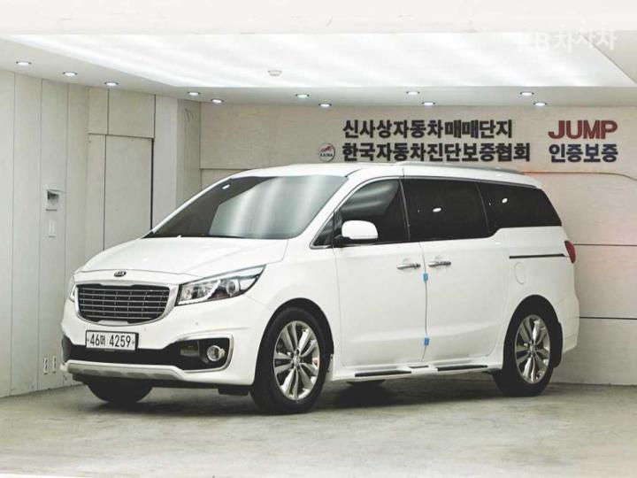 Kia Carnival 7인승 3.3 가솔린 리무진 — foto 1