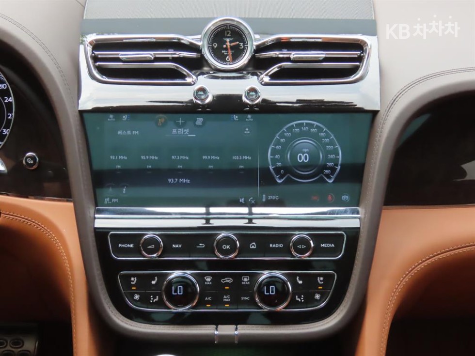 Bentley Bentayga — miniaturë 12