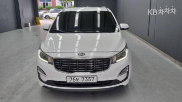 Kia Carnival 11인승 2.2 디젤 — foto 1