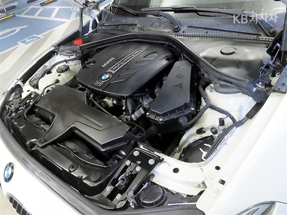 BMW 1er — miniaturë 19