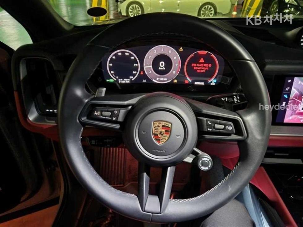 Porsche Cayenne — miniaturë 11