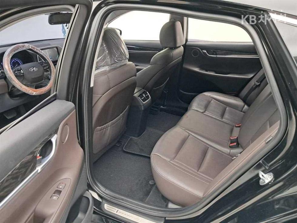 Hyundai Grandeur — miniaturë 12
