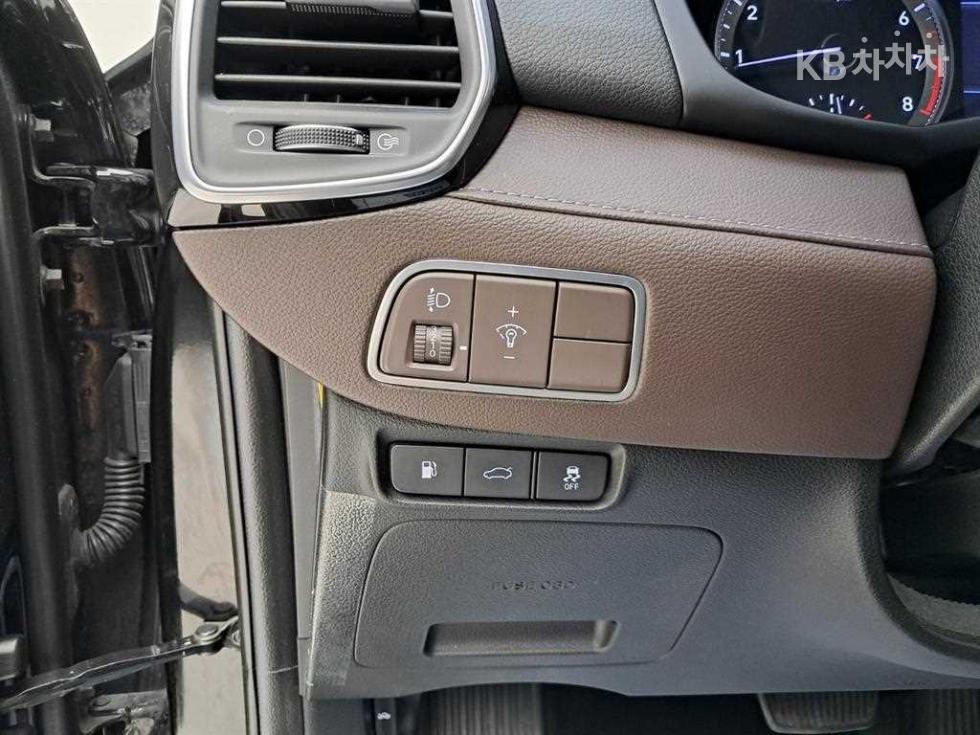 Hyundai Grandeur — miniaturë 13