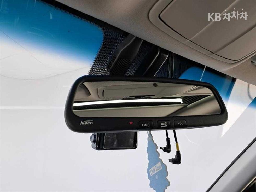 Hyundai Grandeur — miniaturë 15
