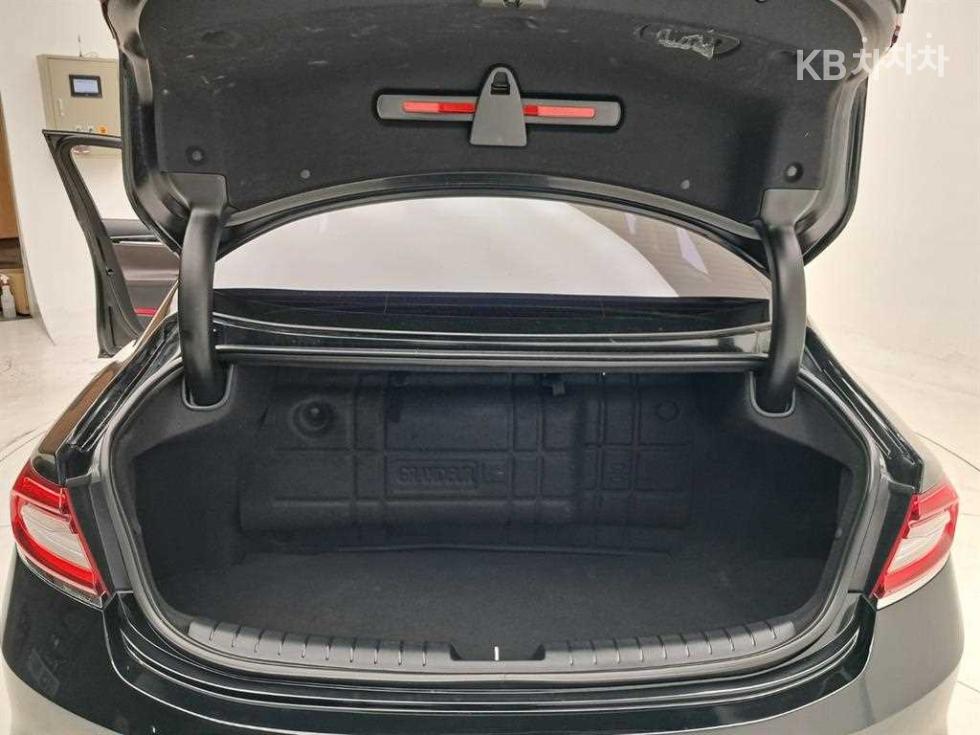 Hyundai Grandeur — miniaturë 18