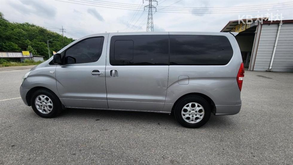 Hyundai Starex — miniaturë 6