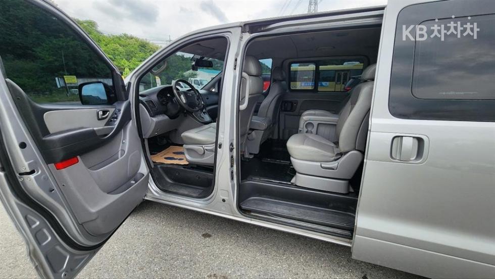 Hyundai Starex — miniaturë 7