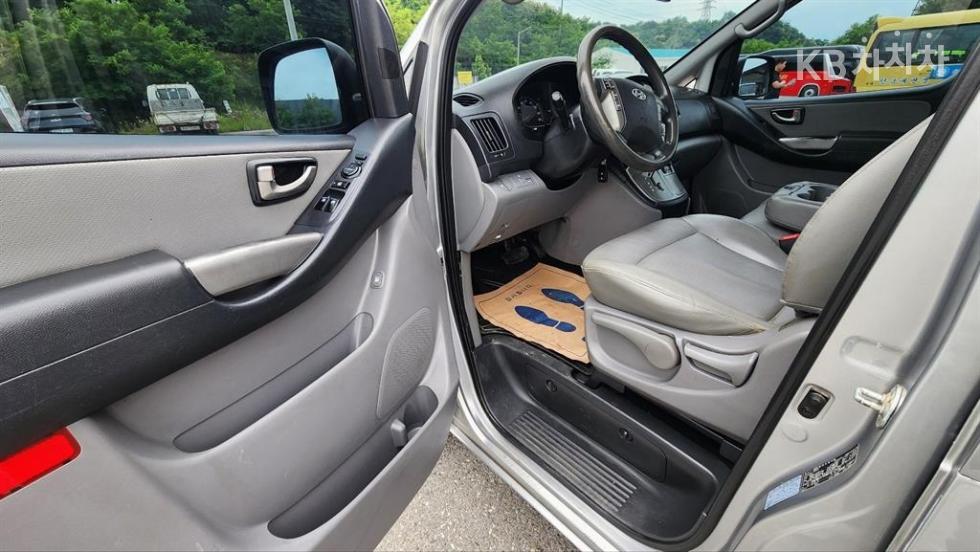 Hyundai Starex — miniaturë 9
