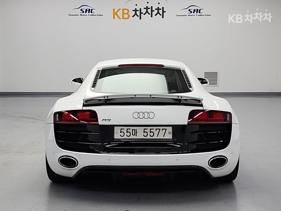 2012 Audi R8 photo