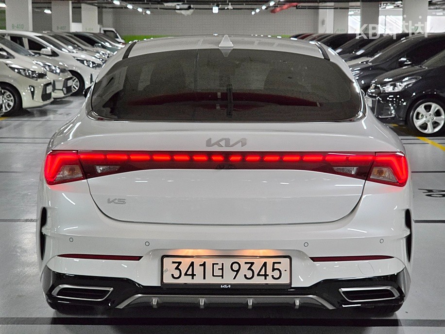 Kia K5 — miniaturë 3