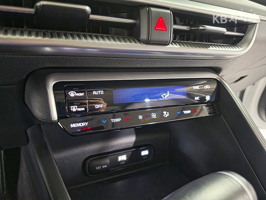Kia K5 — miniaturë 15